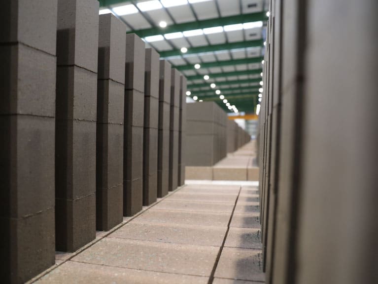 Ladrillos refractarios fabricados en Kelsen